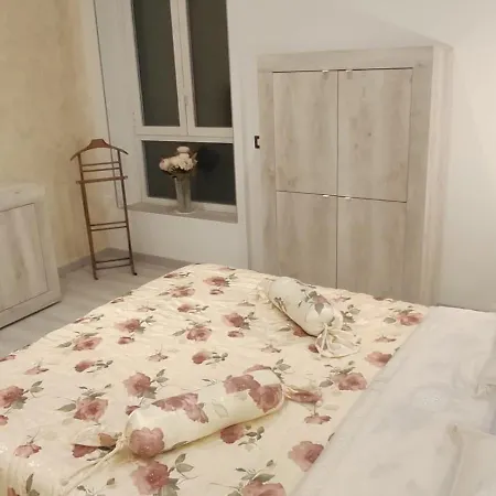 Peonia La Casa...... Vacanze Per Tutti Rome