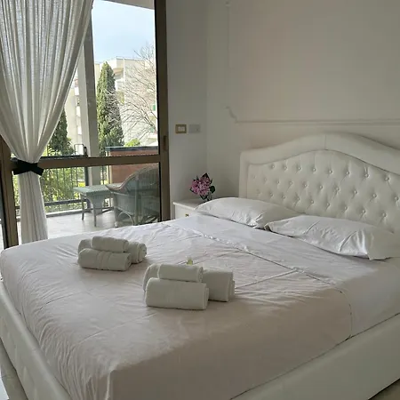 Апартаменты House - Parco Tirreno By Ohana Рим