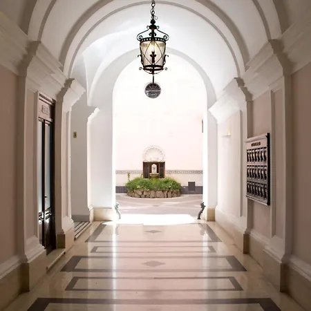 Gallery Apartment, Near The Vatican Appartement Rome