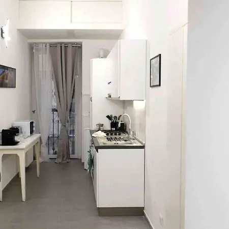 Apartment Beautiful Next To Piazza Di Spagna