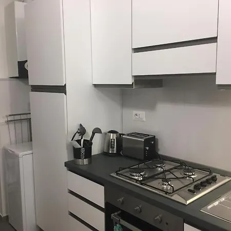 Apartment Beautiful Next To Piazza Di Spagna