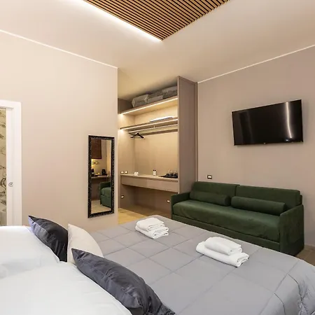 Iron Luxury * Roma