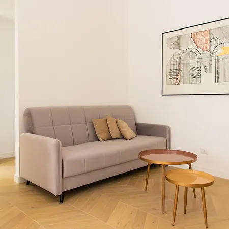 Eur Vista Fattori Apartment *