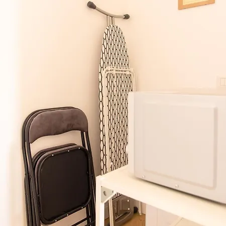 Eur Terrazzo Vista Laghetto Modigliani Apartment Rome