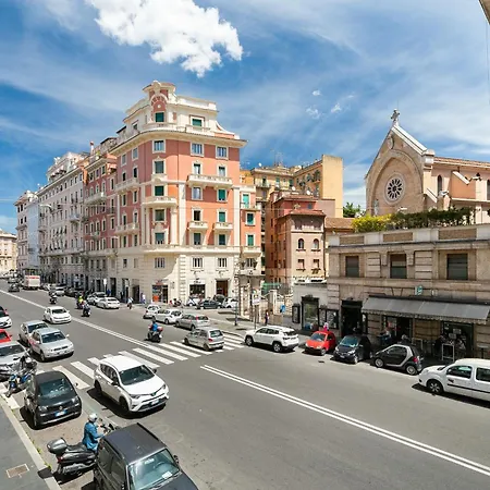 Gasthuis Briseide Boutique Colosseum *