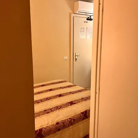 Hotel Erdarelli 3*