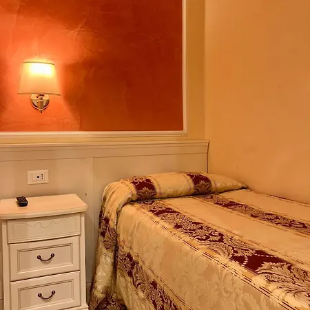 Hotel Erdarelli 3*