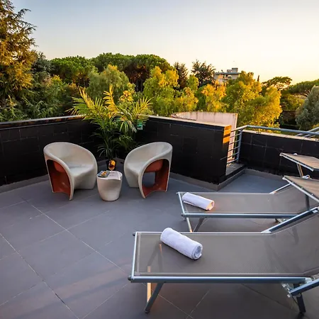 Black Hotel Roma