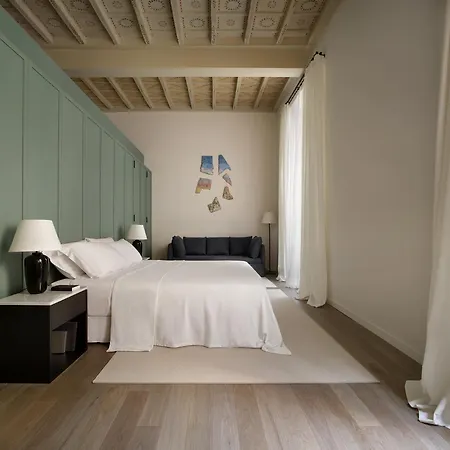 Parisii Bocca Di Leone 88 Bed & Breakfast Roma