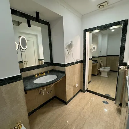 Costantino Guest house *