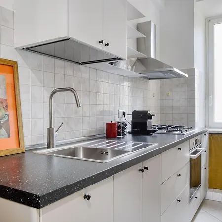 Appartamento Domus Acaia - San Giovanni Roma