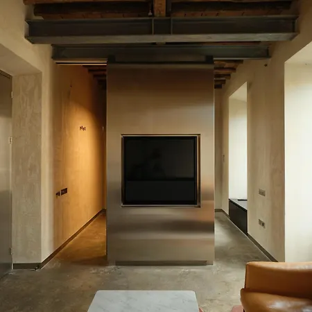 Rhinoceros 5* Roma