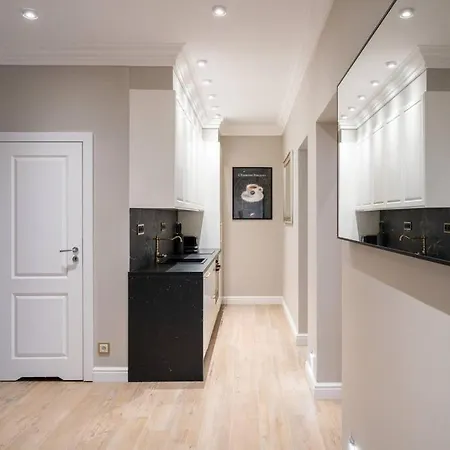Center Ii Apartment Rome