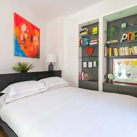 Maison Leonardo Pantheon Apartment Rome