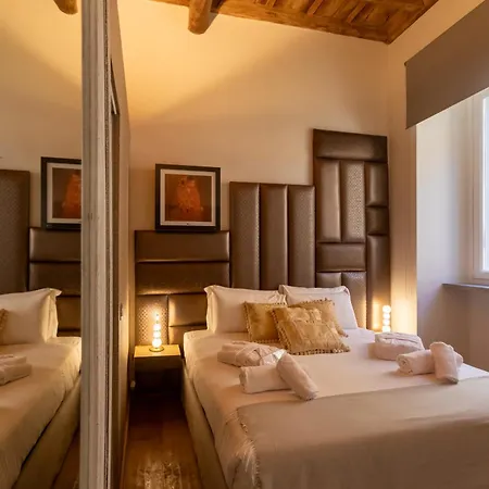 Fontana Di Trevi Luxury Guest house Rome