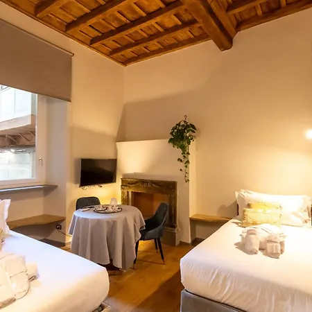 Fontana Di Trevi Luxury Guest house *