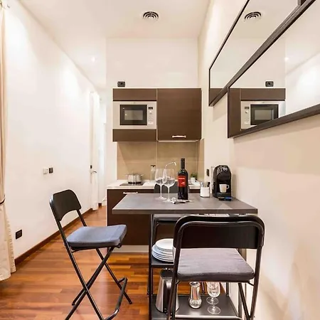 Apartment Pantheon Cestari Rome