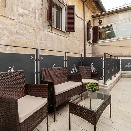 Apartment Mm Piramide