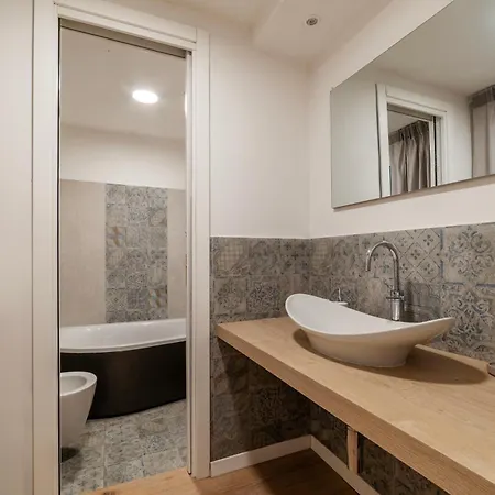 Mm Piramide Apartment Rome