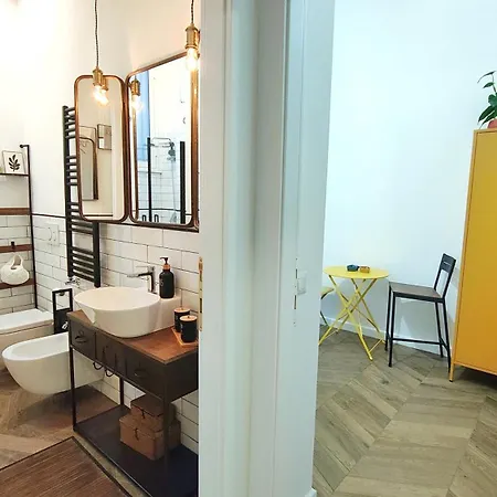 Apartment Vera Suite&apartment - Charming 3 Bedroom - 20min Walk From Colosseum *