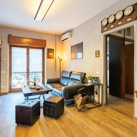 Apartament Casa Del Sole - Treno A 10min - Free Parking