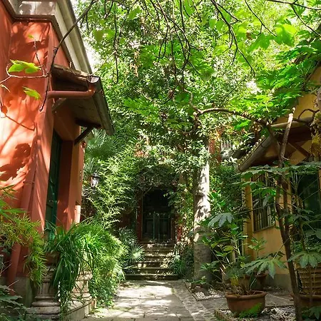 Margutta's Garden Bed & Breakfast Rome