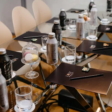 Loly Boutique Hotel 4*