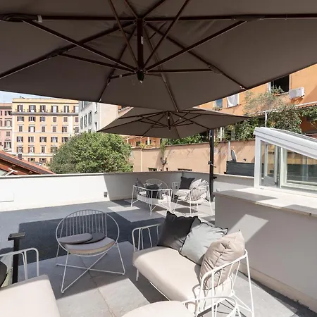 Loly Boutique Hotel