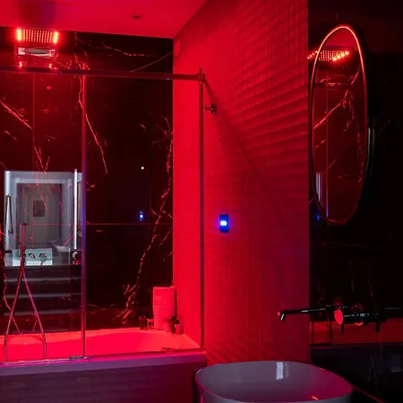 Loly Boutique Hotel