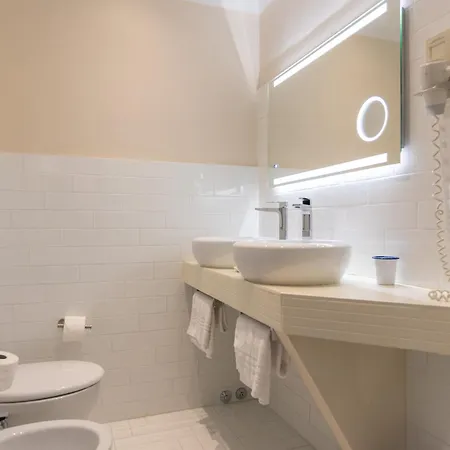 Relais Piazza Del Popolo Bed and Breakfast 3*