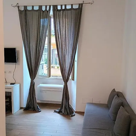 Guest house White King Rome
