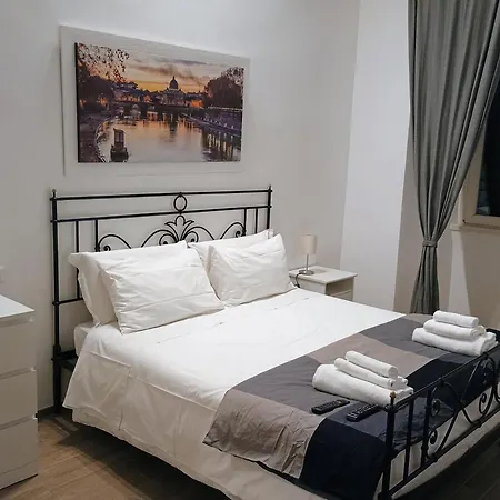 Guest house White King *