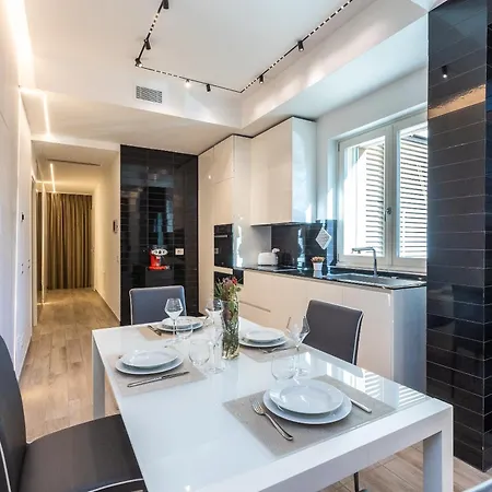 Amazing Domus Aventino Apartamento *