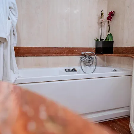 Apartment White Style Gambero Rome