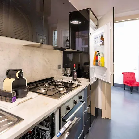 White Style Gambero Apartment *
