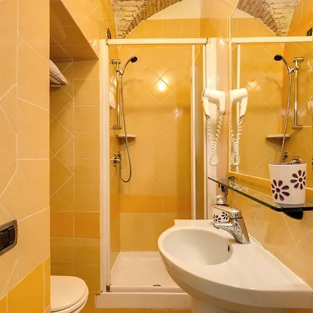 Guest house Persepolis