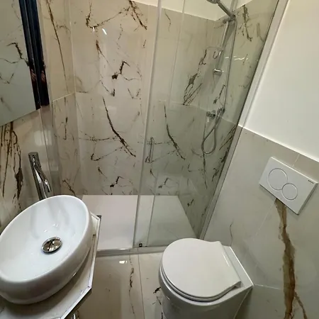 Luxury House - The House בית נופש רומא