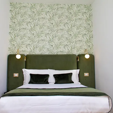 At St. Peter Rooms&apartment * Rome
