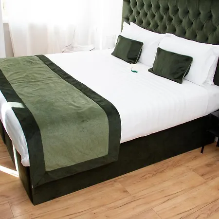 Guest house At St. Peter Rooms&apartment Rome