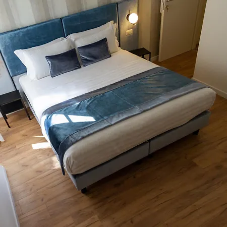 Guest house At St. Peter Rooms&apartment Rome