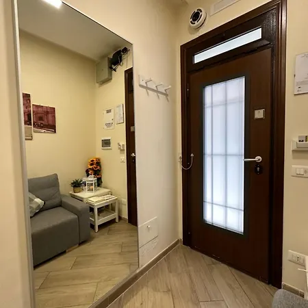 Arco Di Parma Centro * Rzym