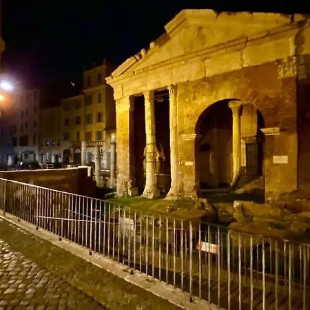 Vacanze Romane Al Portico D'ottavia * Rom