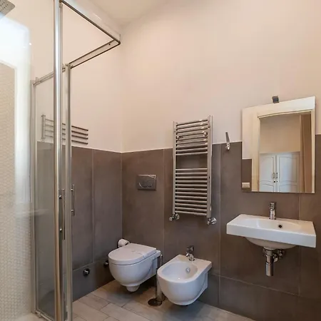 Major 93 Guest house Rome