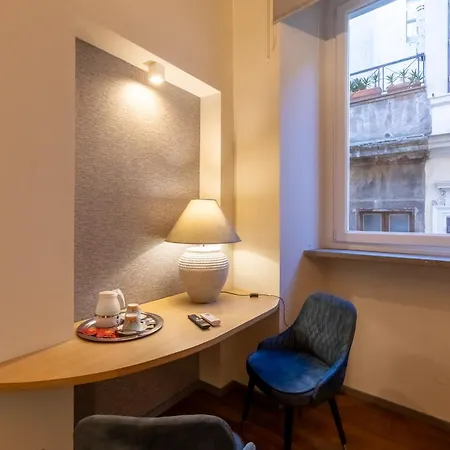 Fontana Di Trevi Luxury Guest house Rome