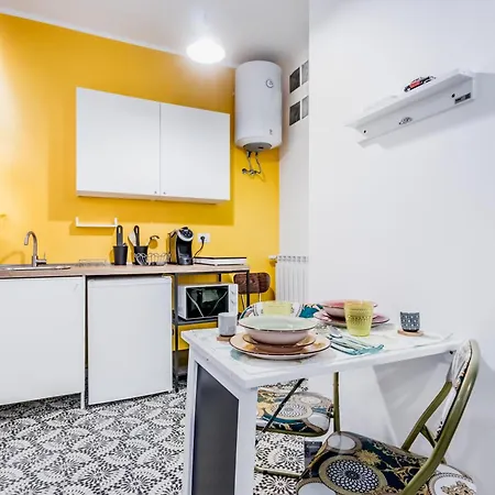 Vicino Al Colosseo Apartment
