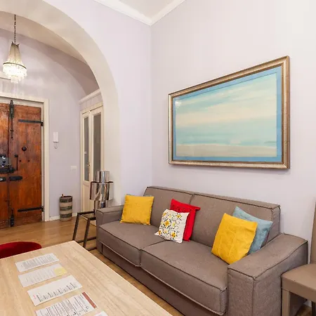 Appartamento Luxury Three Bedrooms Flat In Center
