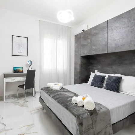 Picorini House Apartamento *