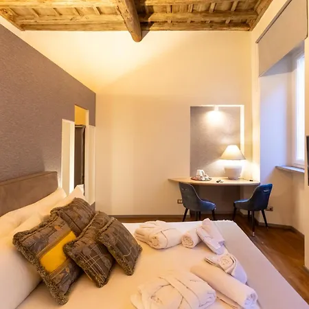 Fontana Di Trevi Luxury Guest house Rome