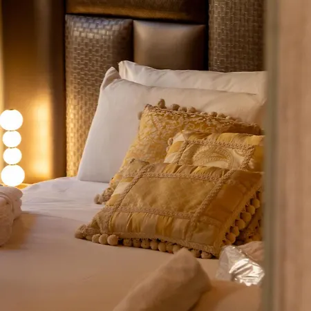 Fontana Di Trevi Luxury Guest house *