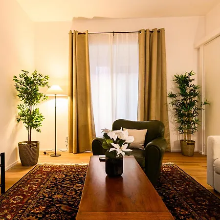 Near Vatican By Ndp Rent Apartment